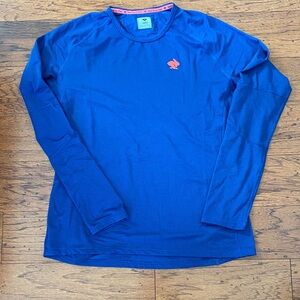 Rabbit Women’s layer one- size xl